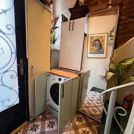 Historical Dublex In Center Of Taksim Διαμέρισμα *